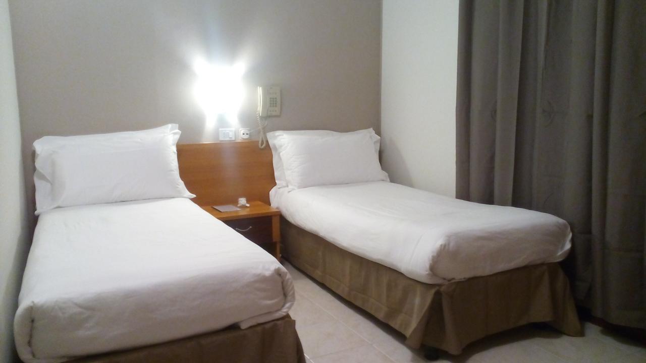 Albergo Soliani Fabbrico Екстериор снимка
