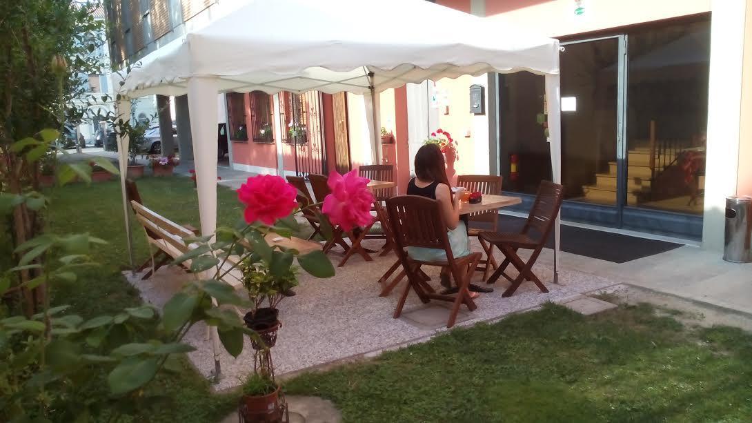 Albergo Soliani Fabbrico Екстериор снимка